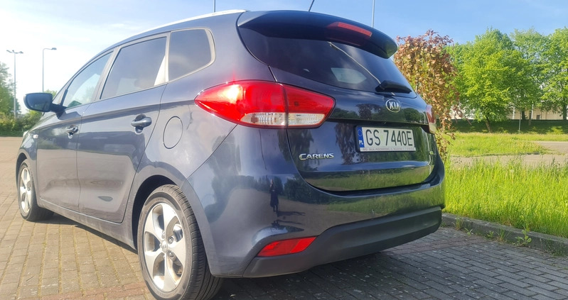 Kia Carens cena 32000 przebieg: 295000, rok produkcji 2013 z Słupsk małe 106